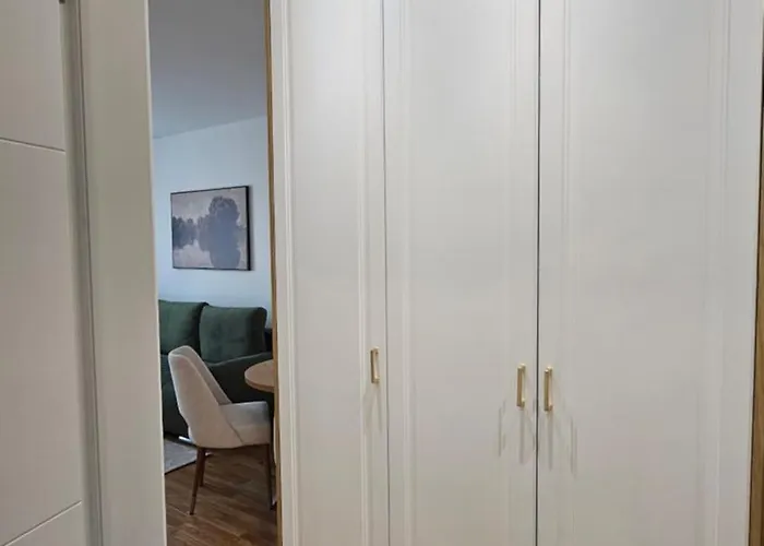 Zlatni Trg Διαμέρισμα Ζλάτιμπορ